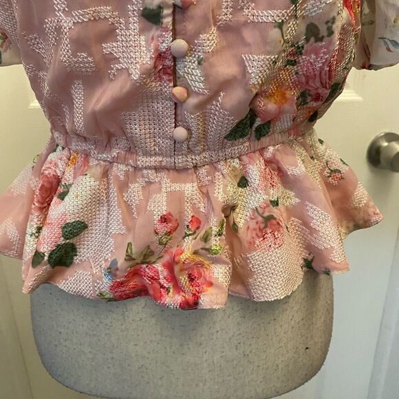 Hemant& Nandita rose floral embroidered top, XS - Picture 6 of 16